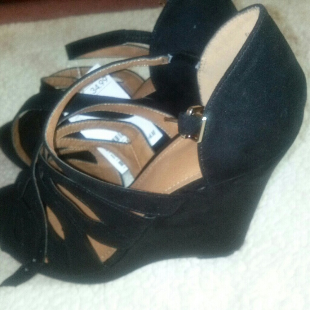 H&M 9.5 - Picture 2 of 4